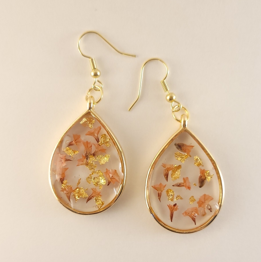 Real flower danging earrings handmade